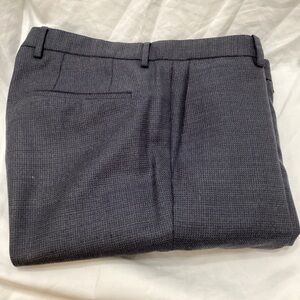 💙🩶Hugo Boss Men's Dark Gray Dress Pants